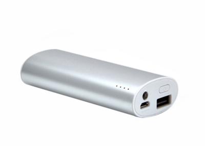 China banco móvel portátil 5V do poder 5200mah, pilha do Li-íon do banco 18650 do poder de USB à venda