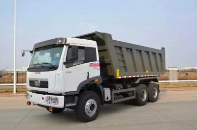 China 25 Tons 3 Axles Utility Dump Truck 18 - 22cbm Dump Body Size Ventral Lifting for sale