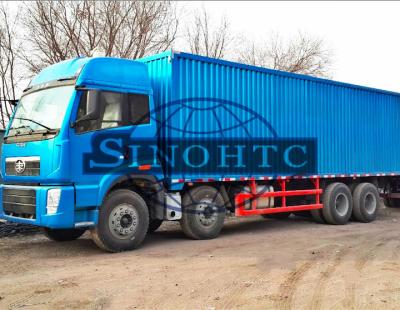 China 8 X 4 Heavy Duty Cargo Box Truck , 30 - 40 Ton Closed Van Truck 340hp / 380hp Power for sale