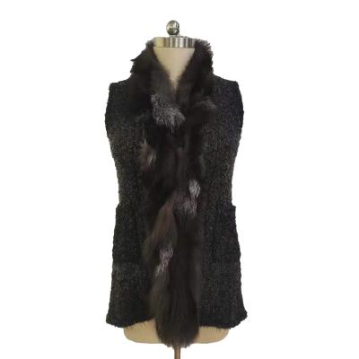 China Anti-Wrinkle Wholesales Real Foxes Winter Custom Made Spring Fur Coat Waistcoat Coach Waistcoat Women's Fur Vest Hoody for sale