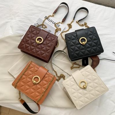 China 2021 Retro Fashion Women's Bag Fashion Lattice Pattern PU Leather Cross - Female Simple Messenger Body Chain Pure Color Shoulder Bags for sale