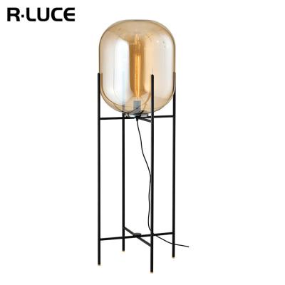 China Contemporary Professional Artistic Decor E27 40W Light Luxury Indoor Black Bedroom Factory Style Iron Glass Floor Lamp for sale