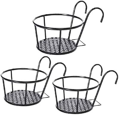 China Hot Sale Handmade Garden Rail Fence Black Metal Iron Planters Basket Railing Decorative Hanging Planters Flower Pot Racks for sale