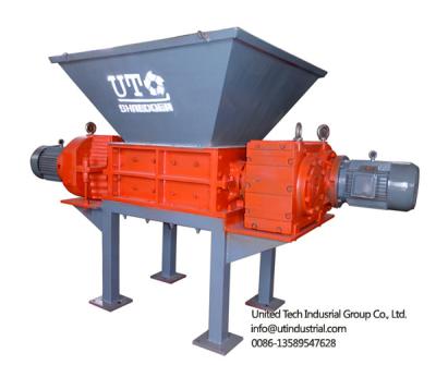 China double shaft shredder / solid waste solved / two rotors crusher / 2 engines shredder for waste crushing and recycling for sale