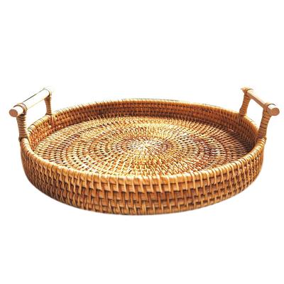 China Sustainable Wooden Handle Rattan Handmade Fruit Breakfast Tray Display for sale