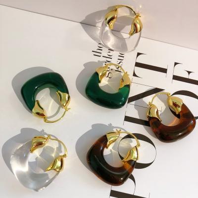 China Amber Clear Resin Earrings Circle 3 Colors Vintage Green Amber Clear Resin Earrings 3 Green Gold Plated Solid Acrylic Chunky Big Hoop Jewelry Earrings For Women for sale