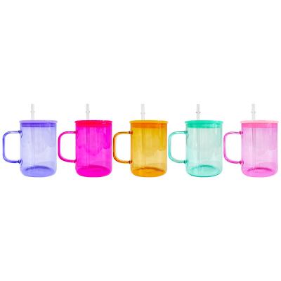 China Sustainable Wholesale USA warehouse colored jelly clear 17oz blank sublimation hot chocolate coffee Glass Mug with plastic pp lid and straw for sale