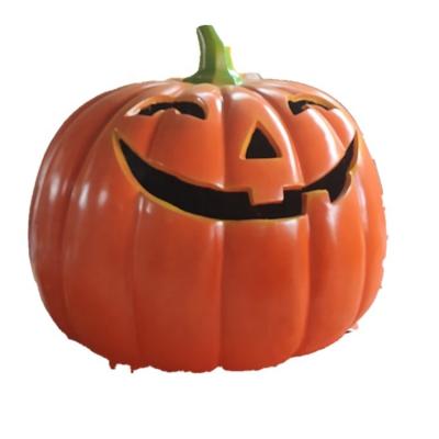 China Large Size Durability And Corrosion Resistance Fiberglass Pumpkin Decorations For Halloween Display for sale