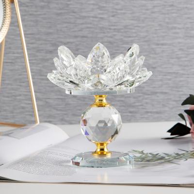 China K9 lotus crystal candlestick candlesticks candlesticks creative high quality crystal simple modern high ball candle holder for sale