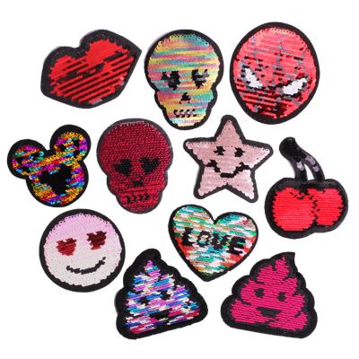 China Viable Ready To Shape Colorful Sequin Embroidery Patches Reversible Shape Small Size Sequin Skull Patches for sale