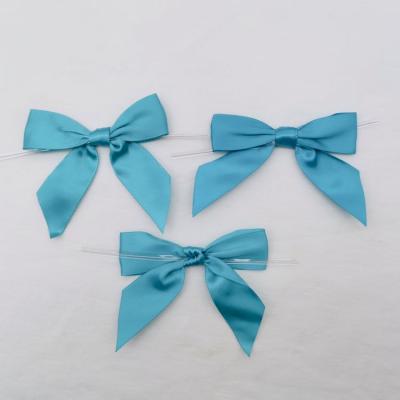 China Viable Factory Wholesale Supply Custom Bottle Hangers With Gift Elastic Satin Ribbon Hand Made Bow For Wine Package for sale