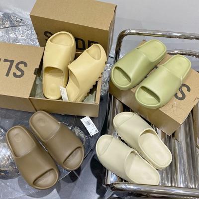 China CUSHIONING brand logo brand yeezy slippers ladies kids men yeezy original high quality custom yeezy slippers CUSHIONING for sale