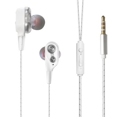 China 2019 Hot Selling Wholesale Plug-in Type In-Ear Headphone Earphone With Microphone Manufacture In China for sale