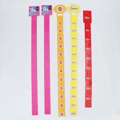 China Easy Installation PP Plastic Vending Clip Strip 12 Hooks Hanging Products Display for sale