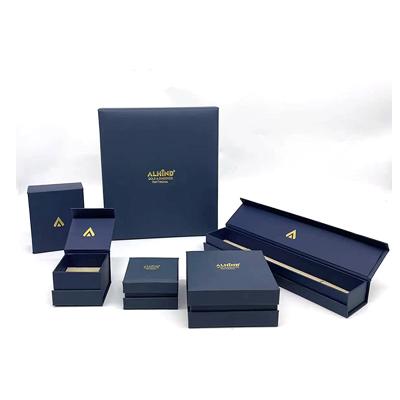 China Recycled Materials / Customize New Arrival Handmade China Manufacturer High Stability Gift Box For Gift Package Men Luxury for sale