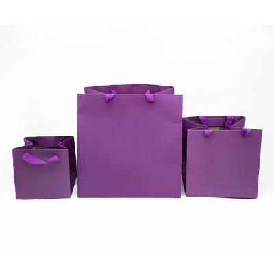 China Handmade Factory Directly Supply Our Own Manufacturer New Product Durable Personalized Bulk Gift Bags for sale