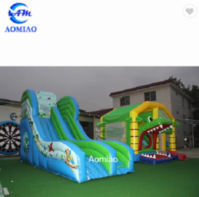 China 0.55mm PVC Durable Inflatable Pool Slide Giant Inflatable Water Slide for sale