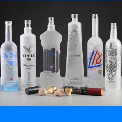 China 750ml Glass Cylinder Whisky Vodka Bottle 700ml 500ml Wine Glass Frosting for Beverage for sale