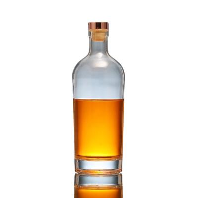 China Customized 750ml Vodka Liquor Glass Bottle with Stopper and Transparent Material for sale