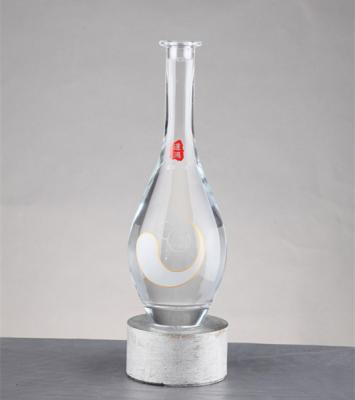 China Empty Bottles 750ml Spirits and Liqueur Bottle with Cork Seal Ship to Worldwide Market for sale