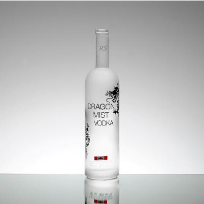 China Botellas de vidrio de vodka rusas de 750 ml con muestra gratuita y material de vidrio de súper sílex en venta