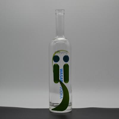 China Decal Surface Handling Crystal Empty Beluga Vodka Bottles 750ml for Bulk Purchase for sale