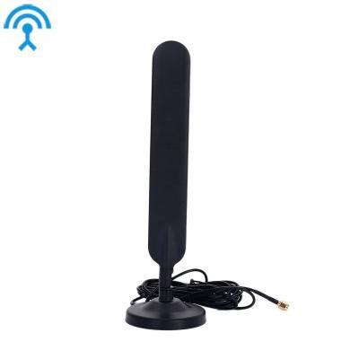 China 700mhz-2700mhz Digital HDTV Rubber Antennas 100 Miles Range Antenna Sucker Antenna Magnetic Base for sale