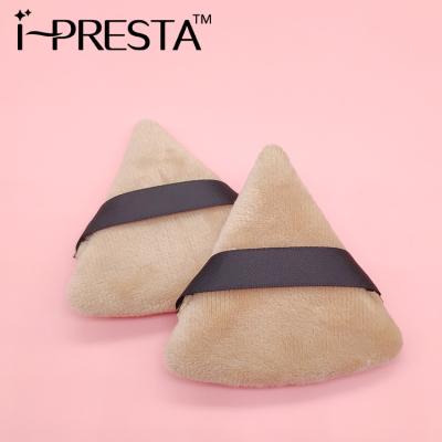 China Makeup Triangle Shape New Design Fashion Makeup Tools Cosmetic Powder Puffs Wholesale for sale