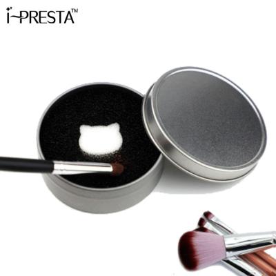 China Disposable Quick Dry Makeup Brush Sponge Makeup Brush Box Portable Single Or Double Layer IPRESTA Eyeshadow Cleanser Box for sale