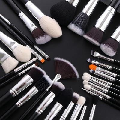 China Angular Blush IPRESTA 30 PCS Luxury Makeup Brushes Black Wood Handle Private Label Vegan Makeup Brush Set for sale