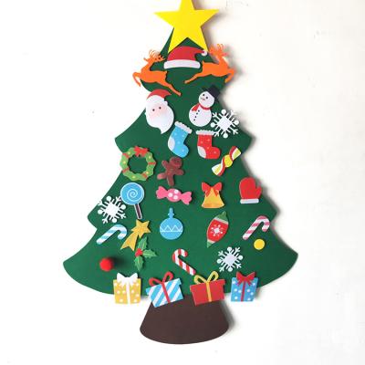 China Eco-Friendly Kids DIY Handmade Spot Felt Nonwoven Christmas Tree Decoration Gifts Felt Christmas Tree Sales for sale