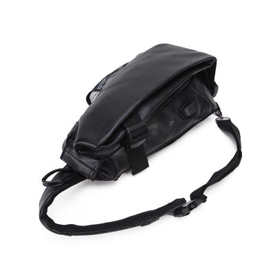 China 2023 Wholesale New Style High-end New Korean Color Men's PU Leather Shoulder Bags PORTABLE With USB Earphone for sale