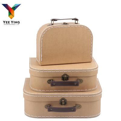 China Recycled Materials Samples Wholesale Toy Baby Cardboard Paper Suitcase Cardboard Paper Box Wedding Gift Packaging Box for sale