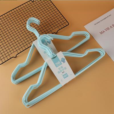 China Eco-friendly Material Ready To Ship Strong Metal Wire Clothes Hangers Coat, Standard Suit Hangers for sale