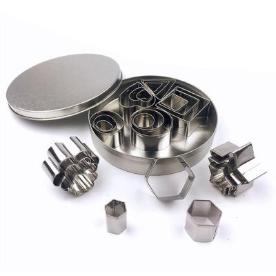 China Sustainable 24Pcs/Set Stainless Steel Biscuit Mold Biscuit Cutter Chocolate Cake Baking Tools DIY Decorating Molds Fondant Cutter for sale