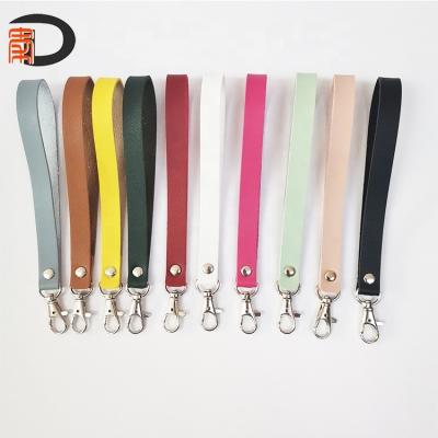 China Neoprene RTS Factory Price Hand Wrist Lanyard Leather Key Chain, Custom Embossed Ristlet Strap Key Chain Holder For Women for sale