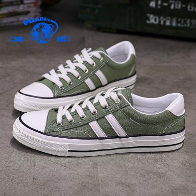 China S8312 HUANQIU 2021 High Quality Anti-slippery Fashion Fabric Sneaker Chinese Rubber Canvas Shoes for sale