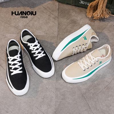 China S8310 Anti-slippery HUANQIU 2021Summer no lace material for double color adult canvas shoes for sale