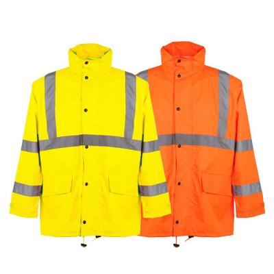 China Water Proof High-necked Sealed Seams Zipper With Front Reflective Rain Jacket With Instant 2 Patch Pockets for sale