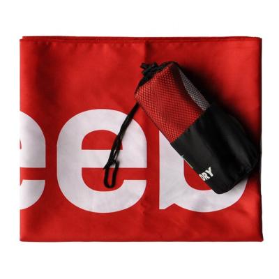 China Super Soft Eco-friendly Sport Towel China Suede Micro Fiber Beach Towel With Logo Customized for sale