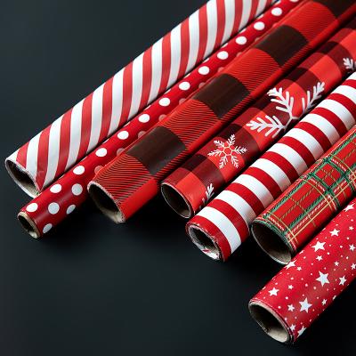 China Custom Cheap Recyclable Red Christmas Plaid Gift Wrapping Paper 60g LWC Gift Paper Factory for sale