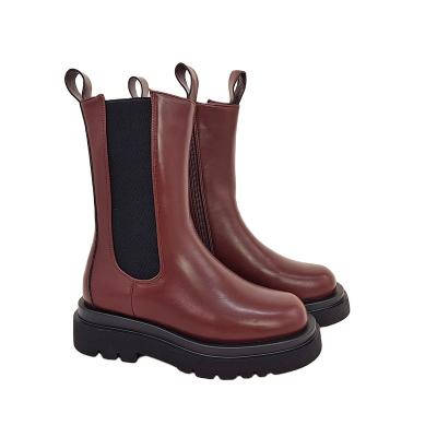 China Trend Flat Ladies Fashion Flat Boots Combat Mid Calf Boot Shoes For Women for sale