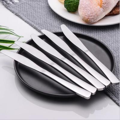 China 6pcs Viable Western Style BBQ Steak Stainless Steel German Serrated Dinner Knife Set for sale