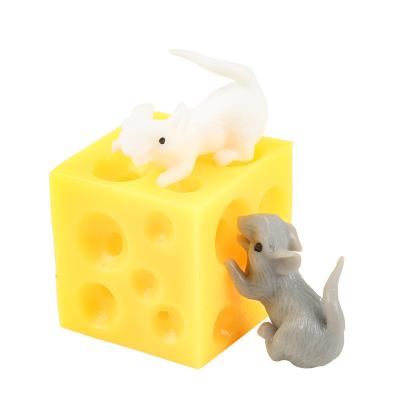 China Relieve Stress Cartoon Mouse Cheese Kids Squeeze Decompression Doll Prank Search Relaxation Duct Mouse Cheese Toy for sale