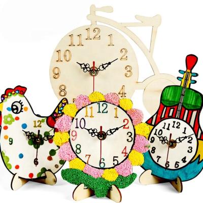 China Europe Customized Children's DIY Handmade Painting Art Clock Pretty Customized Shape Coloring Clock for sale