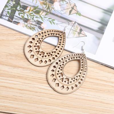 China Europe factory fashion earring performance manufacturing wooden decoration personalized earrings for sale