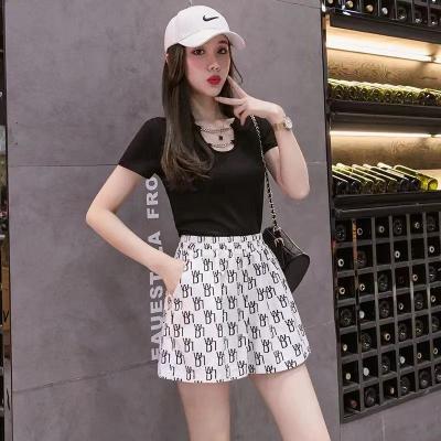 China Summer QUICK DRY fashionable ladies shorts best-selling letter printing loose casual pants for sale