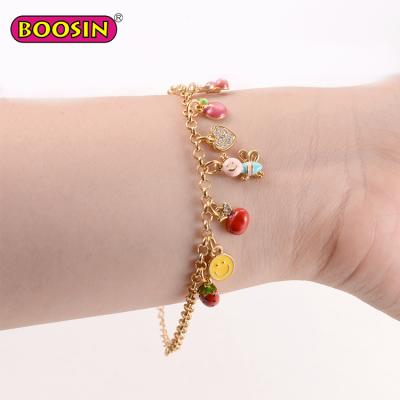 China Trendy Fashion Alloy Charm Bracelet Silver Plated Girls Charm Chain Bracelets for sale