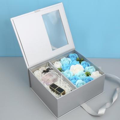 China Reused Materials Green Grace Wholesale Cardboard Luxury Custom Logo Gift Packaging Flower Box Rose Infinity for sale