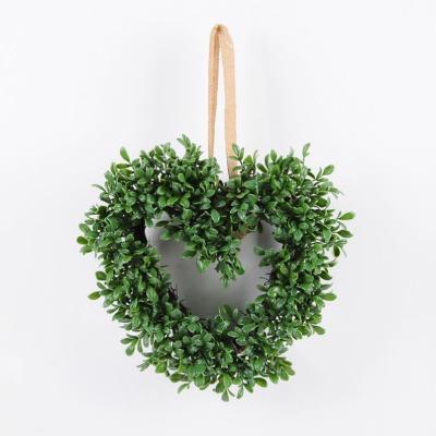 China 95%pe Artificial Wreath GREEN Fake Plants For Christmas Decoration 40*30*10cm / 40*27*7cm Fake Christmas Wreath for sale